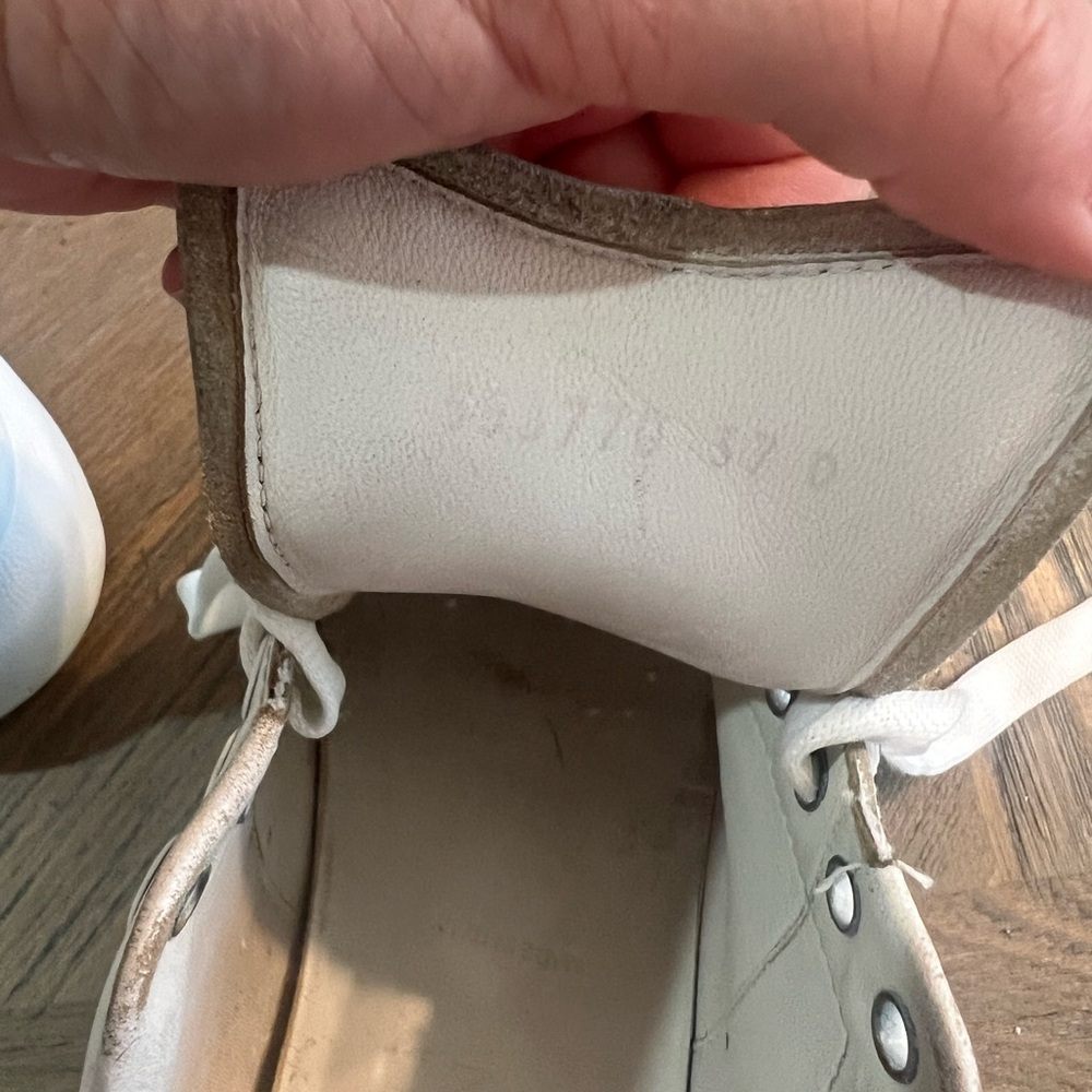 Alexander McQueen Oversized Sneakers - Iconic Style - EU 37 / US 6.5–7 - Picture 5 of 10